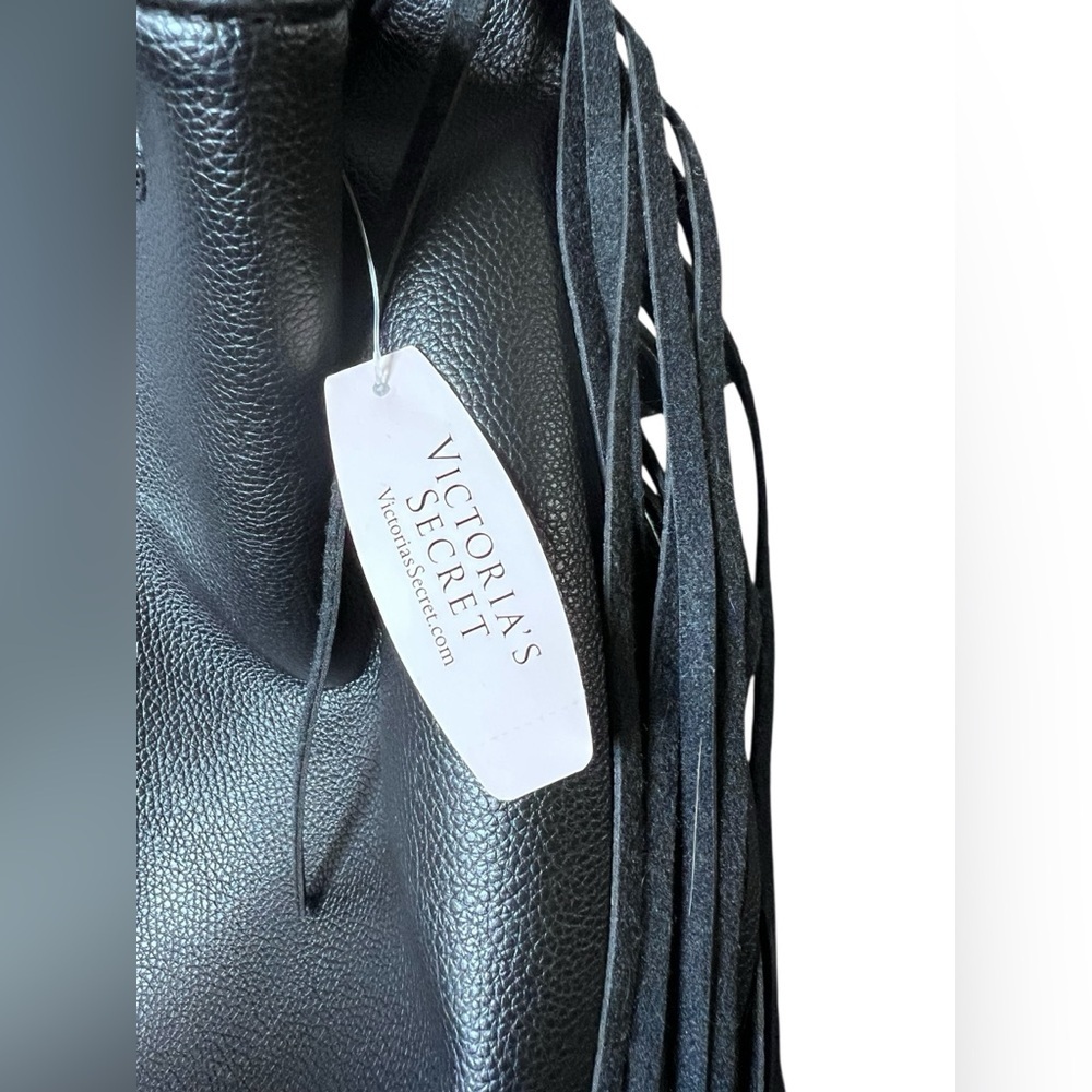 VICTORIA'S SECRET Black Faux Leather Fringe Drawstring Bucket Backpack NWT tags - Picture 4 of 11